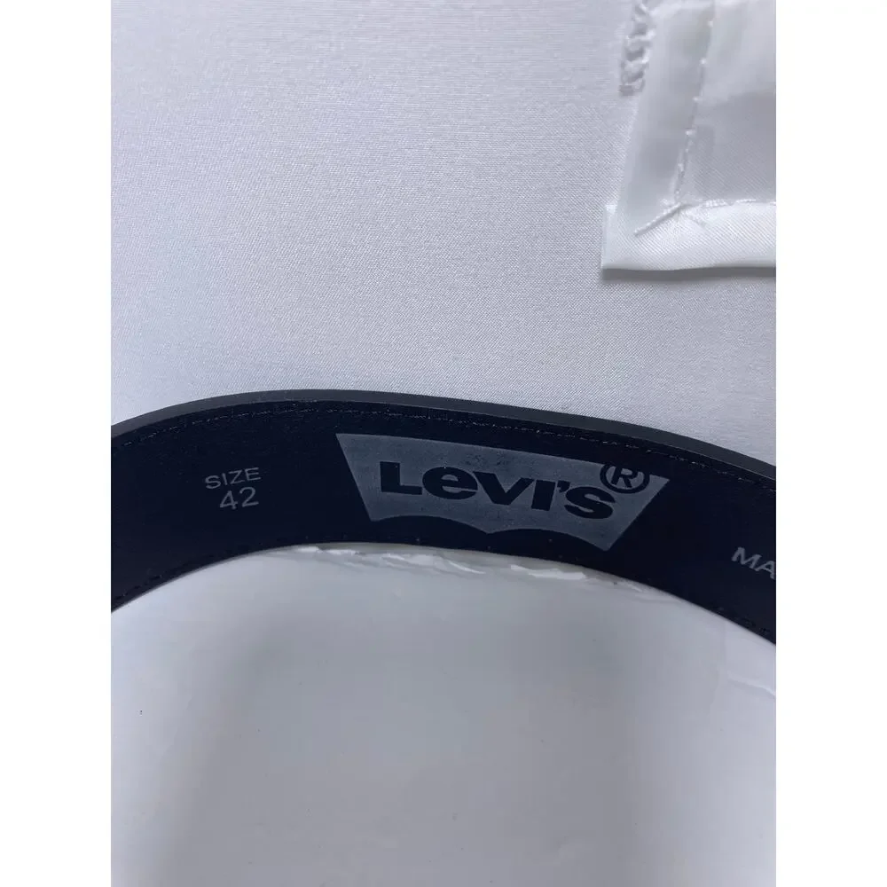 Levis levi’s black